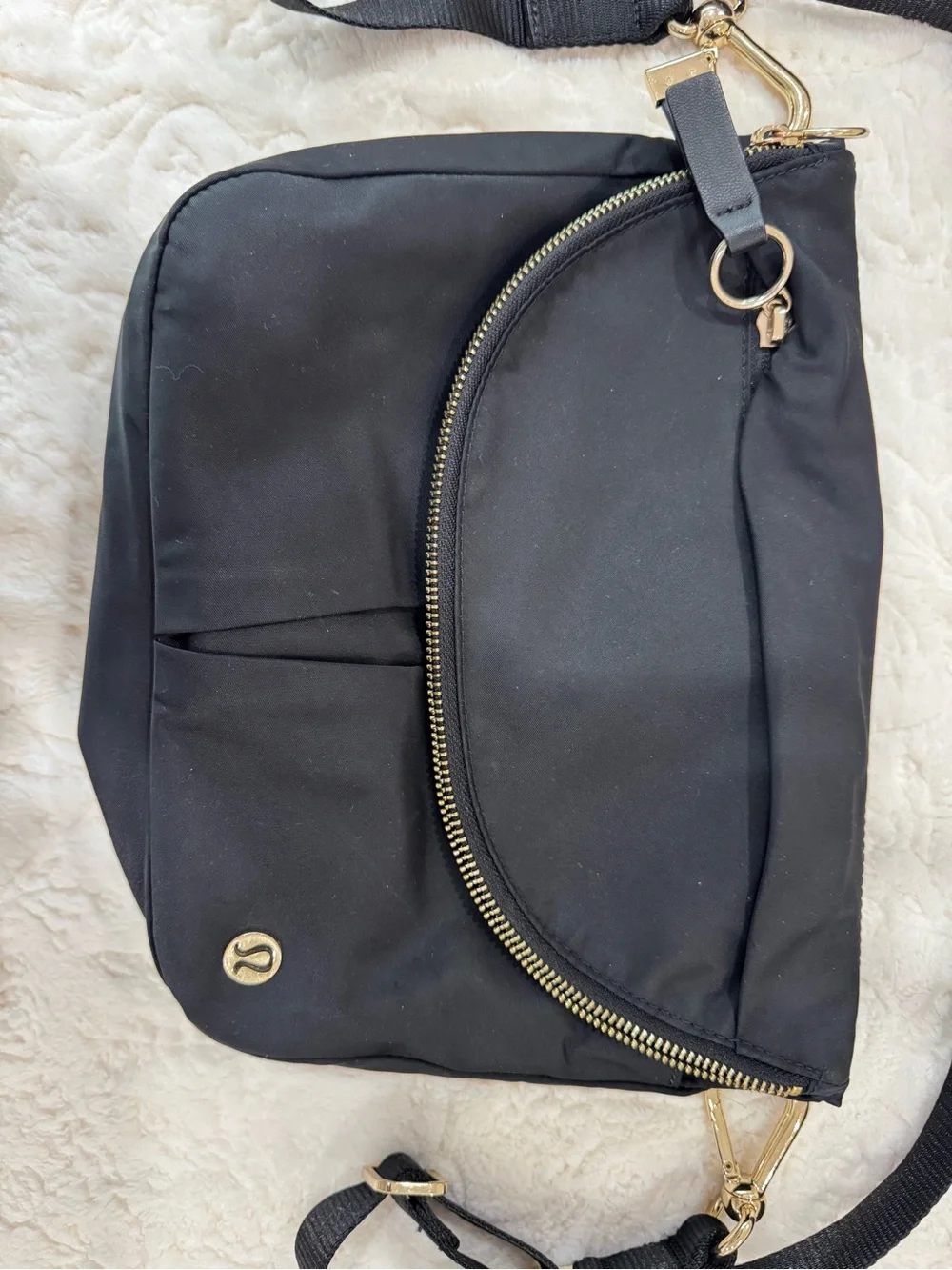 Lululemon Festival Black Crossbody Bag 5L - Picture 2 of 5